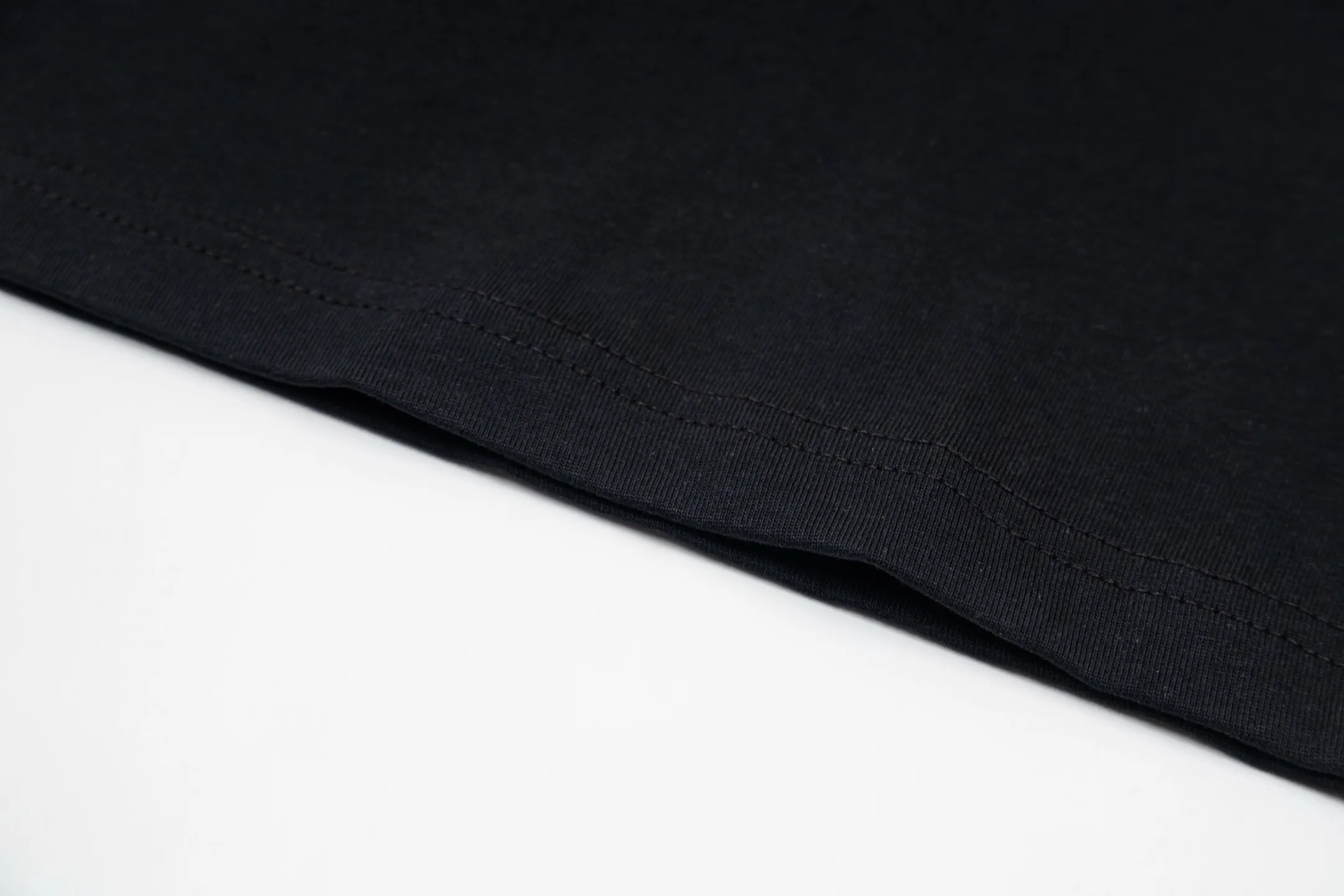 ：Balenciaga/ T ：300 100% ：320 ： ：White Black Size：S M L XL XXL Same Style